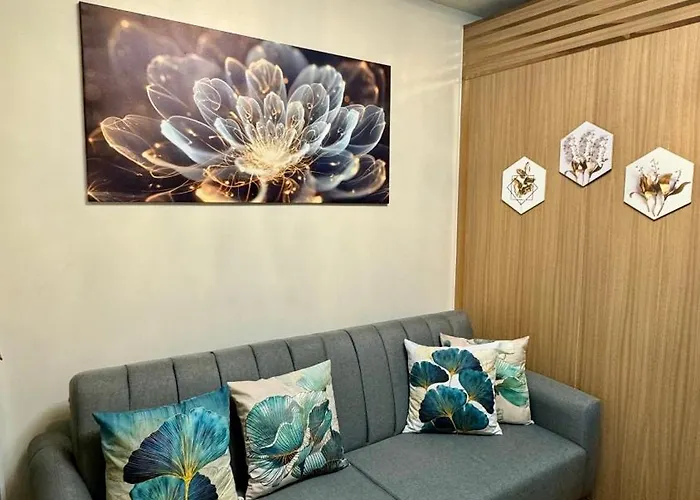 Goodvibes Condotel Aparthotel Manila