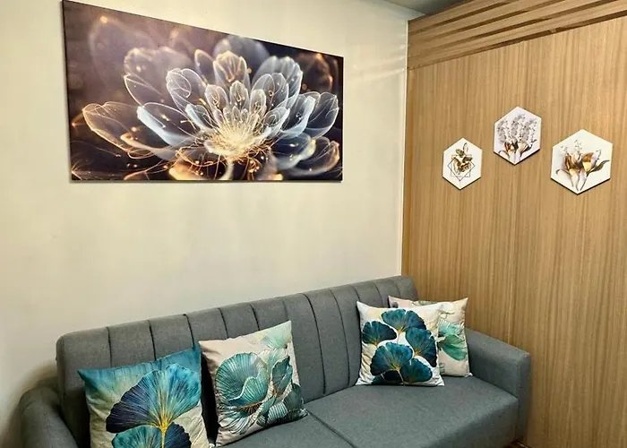 Goodvibes Condotel * Manila
